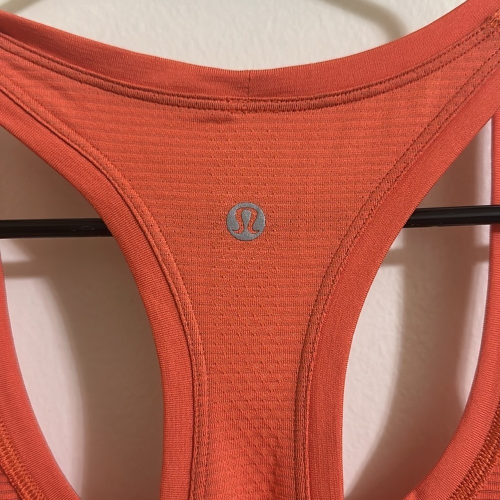 EUC Lululemon Swiftly Tech‎ Cropped Tank Top - Picture 4 of 4